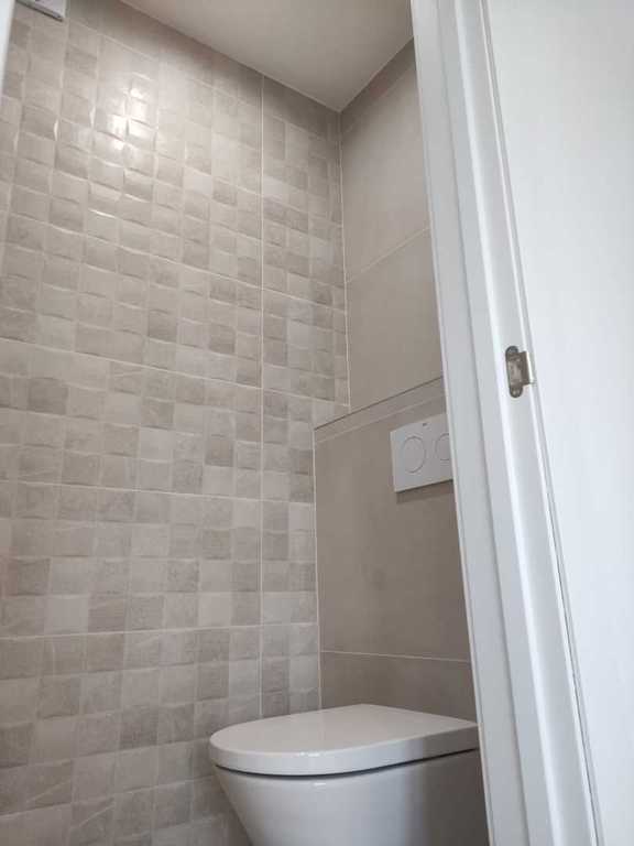 Alicatado de baño